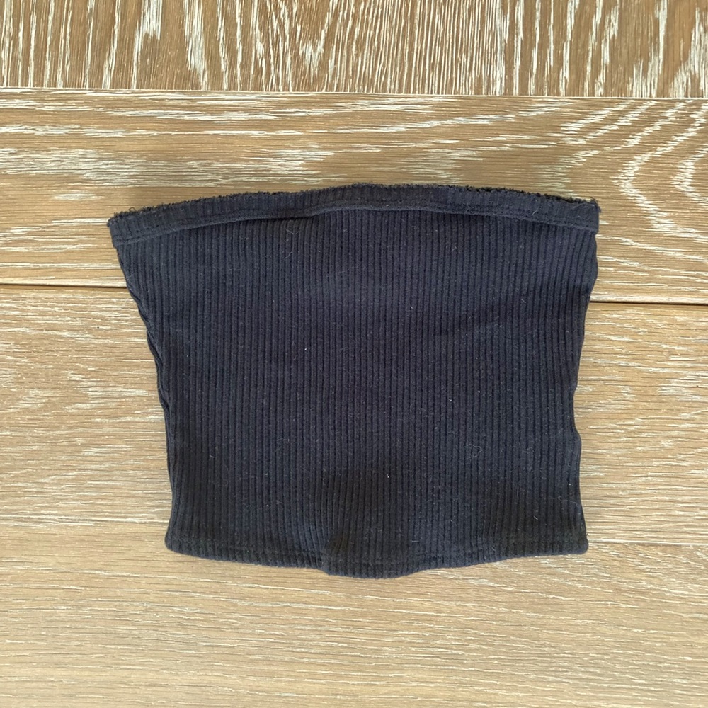 NWOT Urban Outfitters Black Tube Top, Small